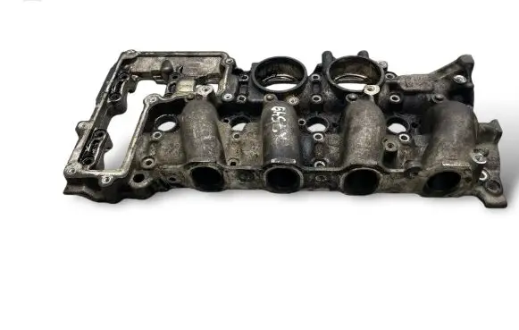 Land Rover Freelander 2 - LR2 Rocker cam cover 705481010 224DT