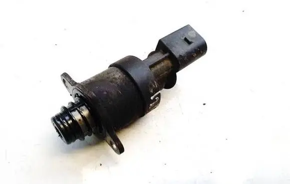 BMW X1 E84 Fuel pressure sensor 0928400691 0032661053