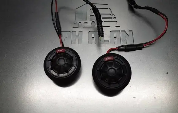 Honda Civic Front door high frequency speaker 