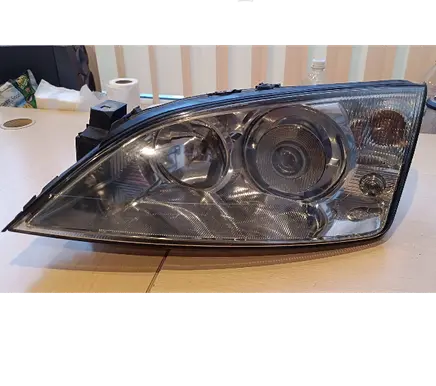 Ford Mondeo Mk III Headlight/headlamp 0301174271