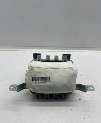 Suzuki Vitara (LY) Passenger airbag 7391054P00 0589P1000752