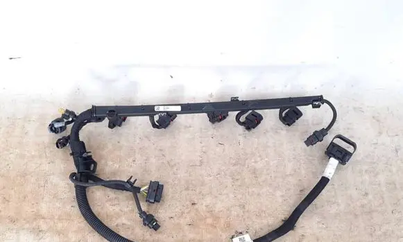 BMW X5 G05 Fuel injector wires 9887438 12519887438