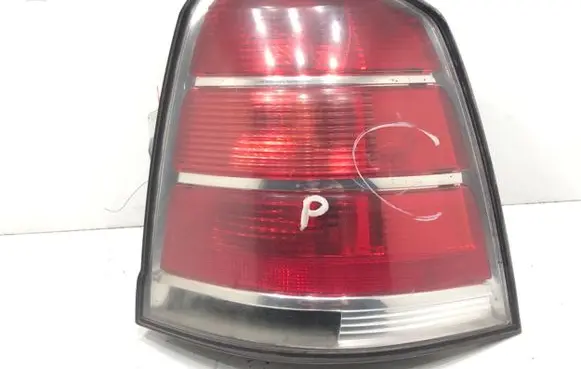 Opel Zafira B Rear/tail lights
