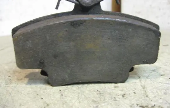 Renault Megane I Brake pads (front) KOMPLEKTAS4VNT