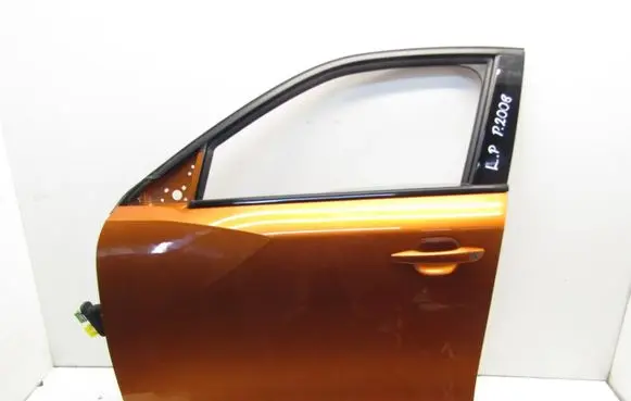 Peugeot 2008 II Rear door 1440
