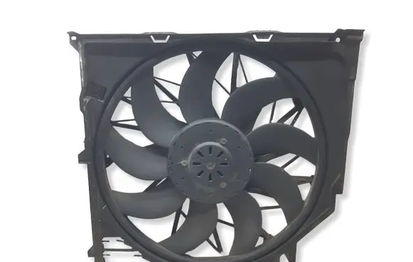 BMW X3 E83 Electric radiator cooling fan 3415182