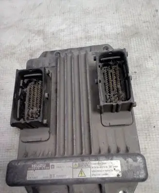 Opel Combo C Engine control unit/module 8980215700 1125000210