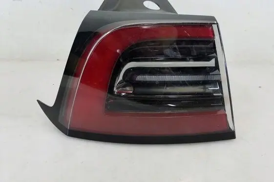 Tesla Model 3 Rear/tail lights 150208600D