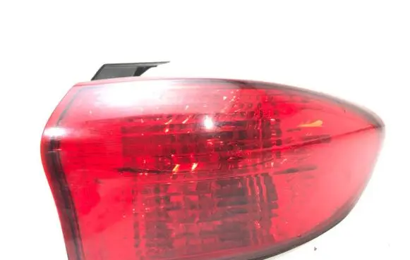 Subaru B9 Tribeca Rear/tail lights 2XL946095