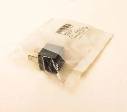 Volkswagen Golf VI Other relay 1K0951253A