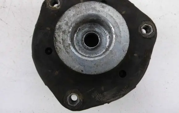 Seat Ibiza II (6k) Front coil spring rubber mount 
