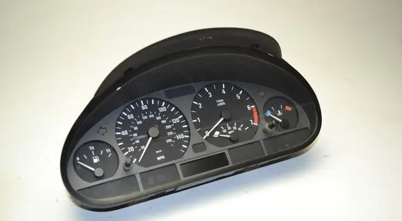 Speedometer (instrument cluster)