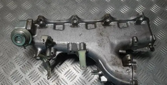 Toyota Land Cruiser (J150) Intake manifold