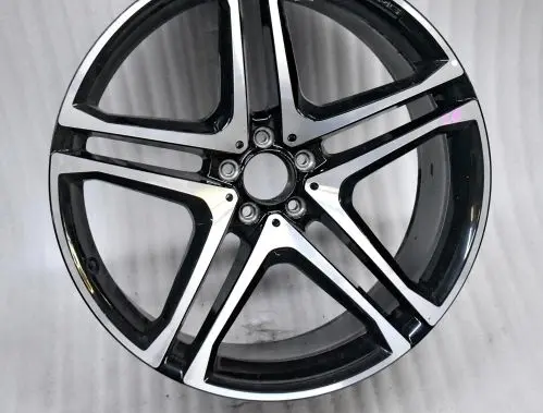 Mercedes-Benz GLE AMG (W166 - C292) R22 alloy rim A2924012100