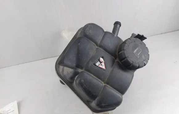 Mercedes-Benz GL X166 Coolant expansion tank/reservoir 1665000049