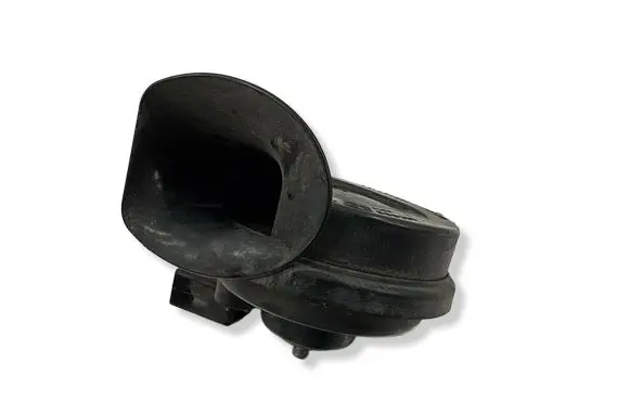 Audi A4 S4 B6 8E 8H Horn signal 8E0951223