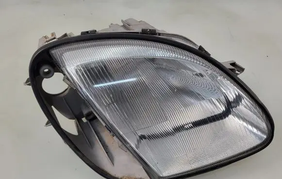 Mercedes-Benz SLK R170 Headlight/headlamp A1708202661