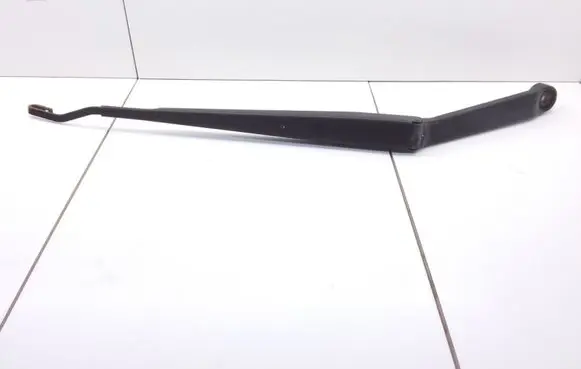 Nissan X-Trail T30 Front wiper blade arm