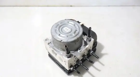 Peugeot 208 ABS Pump 10.0917-3950.3