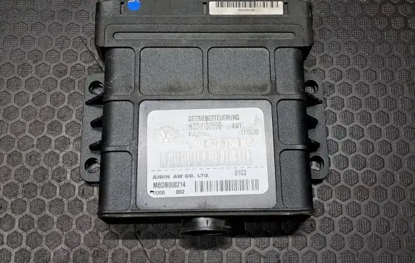 Volkswagen Touareg I Gearbox control unit/module 09D927750BP