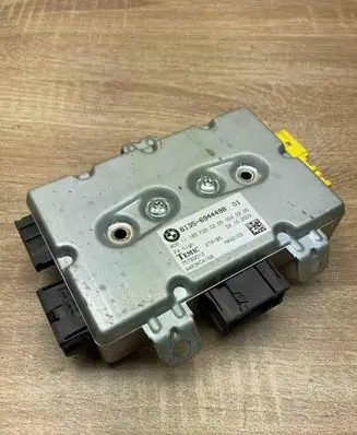 BMW 5 E60 E61 Door control unit/module 6944498 75789012
