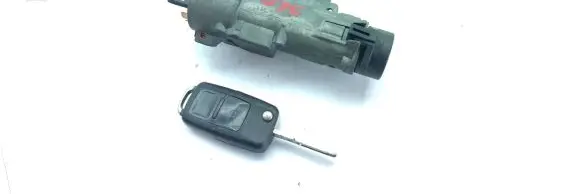 Volkswagen Transporter - Caravelle T5 Ignition lock 4B0905851C