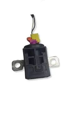 Audi A6 S6 C6 4F Battery relay fuse 4F0915519