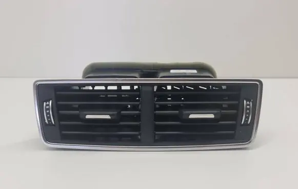 Audi Q7 4M Rear air vent grill 4M0819203F