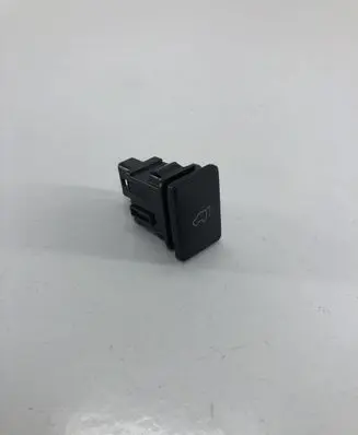 Tailgate opening switch