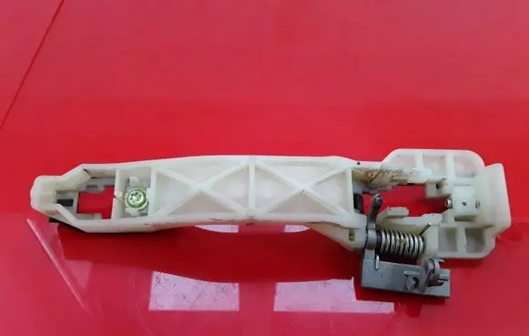 Opel Antara Front door exterior handle/bracket 