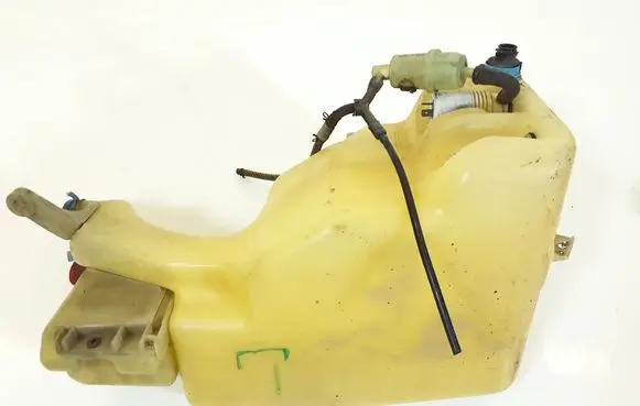 Audi V8 Windshield washer fluid reservoir/tank 4G1955451A