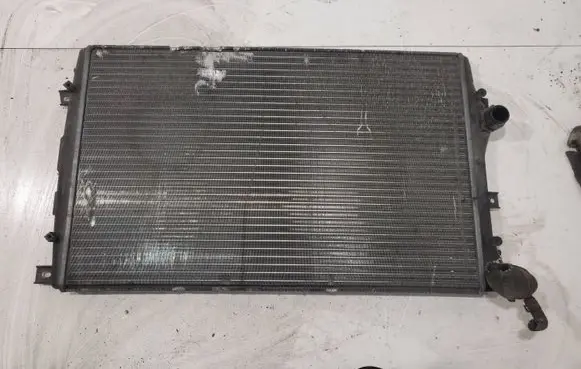 Audi A3 S3 8P Coolant radiator 1K0121253AA RM1425 872272S