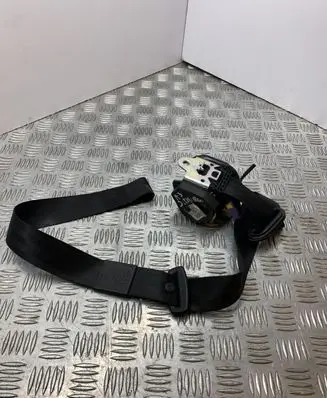 Audi A3 S3 8P Front seatbelt