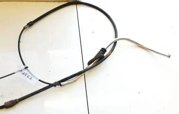 Handbrake/parking brake wiring cable