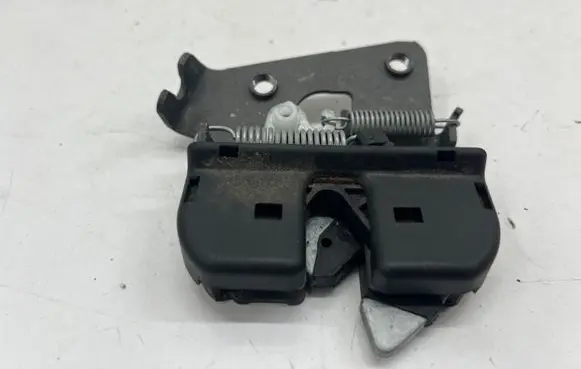 BMW 3 G20 G21 Seat back rest lock catch 7112864