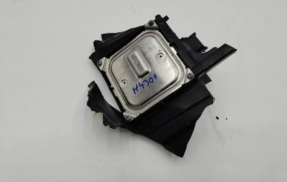 Renault Captur II LED ballast control module 260556623R
