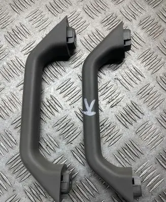 Ford F150 A set of handles for the ceiling KL3B1631431ABW KL3B1631430ABW