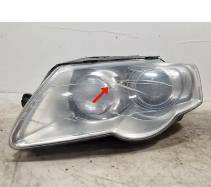 Volkswagen PASSAT B6 Headlight/headlamp