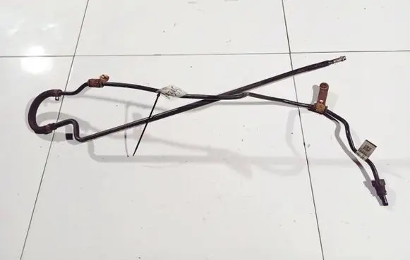 Ford Mondeo Mk III Engine coolant pipe/hose