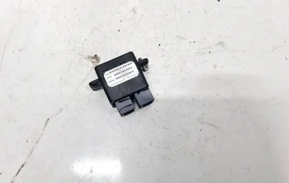 Tesla Model S USB socket connector 100481501B