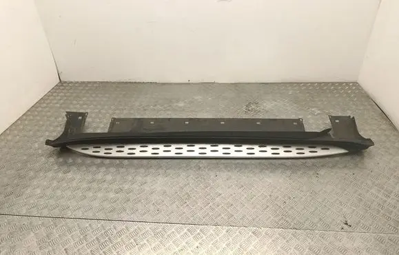 Mercedes-Benz EQC Sill A2936981600
