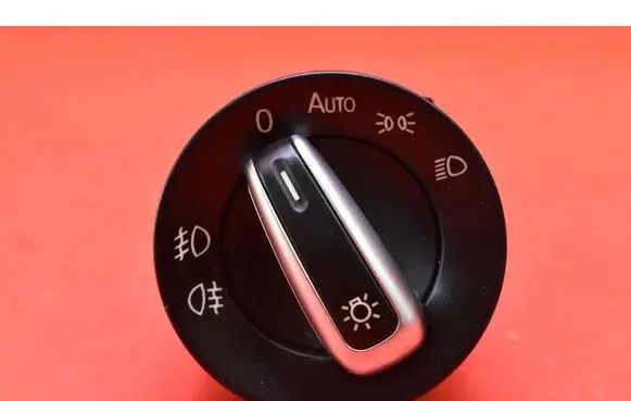 Skoda Octavia Mk2 (1Z) Light switch