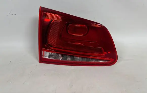 Volkswagen Touareg II Rear/tail lights