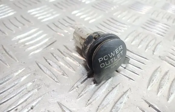 Ford Galaxy 12 V Socket (rear) 
