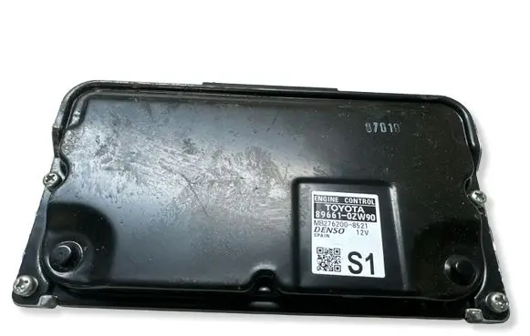 Toyota Corolla E210 E21 Engine control unit/module 896610ZW90