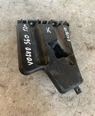 Volvo S60 Front bumper mounting bracket 30796625