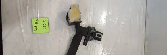 Opel Corsa B Rear seatbelt 87413561