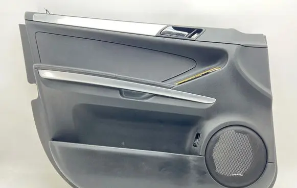 Mercedes-Benz ML W164 Front door card panel trim 