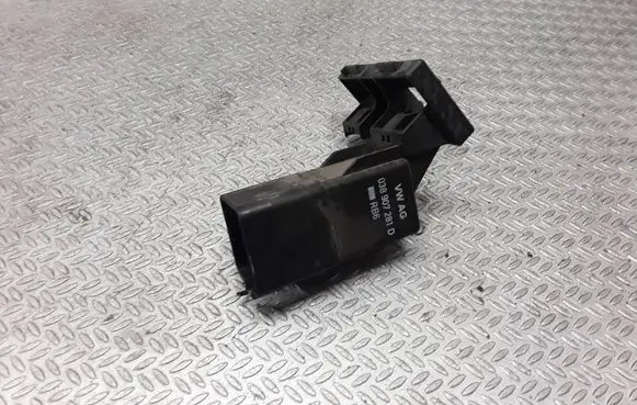 Seat Leon (1P) Glow plug pre-heat relay 038907281D 0281003038