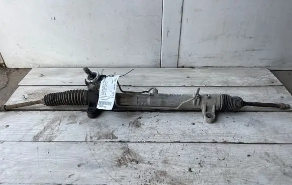 Toyota Avensis Verso Steering rack
